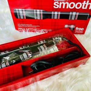 COPY - NWT LIMITED EDITION CHI ION FLAT IRON